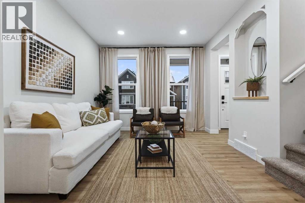 41 Lavender Passage Se, Calgary, Alberta  T3S 0G7 - Photo 5 - A2289670