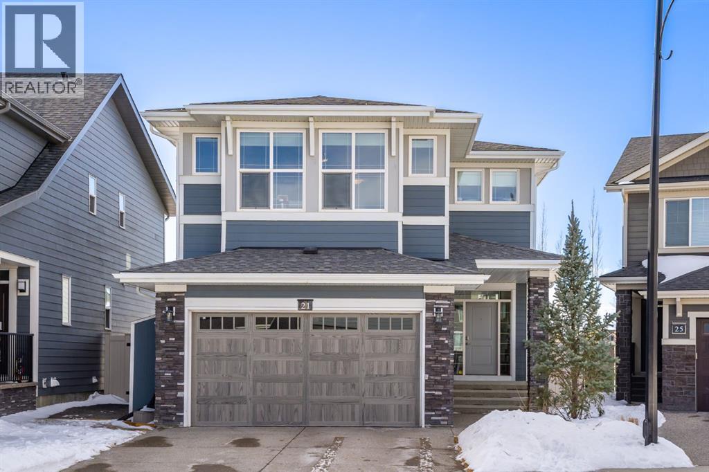 21 West Grove Mews SW, Calgary, Alberta