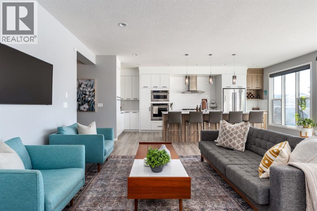 21 West Grove Mews Sw, Calgary, Alberta  T3H 2B1 - Photo 5 - A2288403