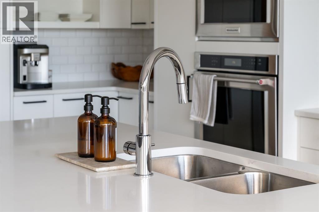 21 West Grove Mews Sw, Calgary, Alberta  T3H 2B1 - Photo 12 - A2288403