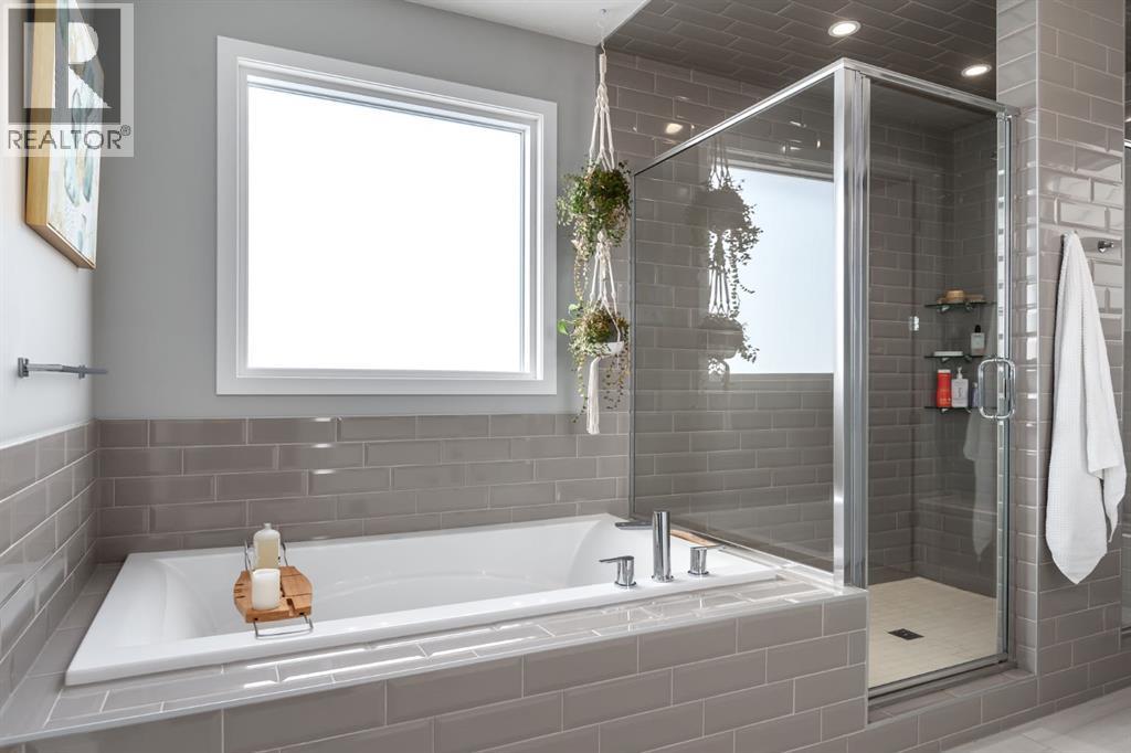 21 West Grove Mews Sw, Calgary, Alberta  T3H 2B1 - Photo 23 - A2288403