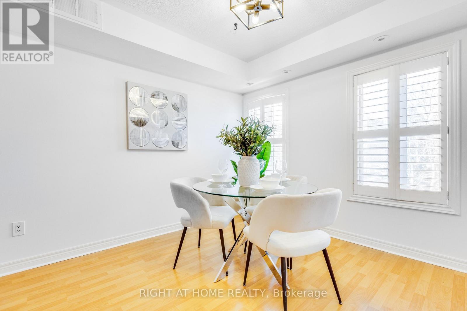 331 - 312 John Street, Markham, Ontario  L3T 0A7 - Photo 18 - N12830538