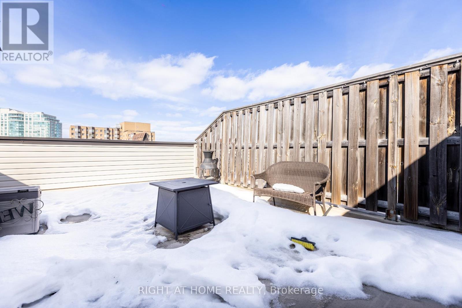 331 - 312 John Street, Markham, Ontario  L3T 0A7 - Photo 35 - N12830538