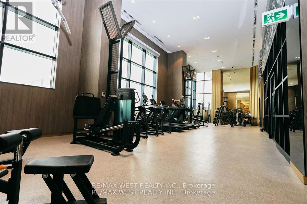 822 - 395 Dundas Street W, Oakville, Ontario  L6M 5R8 - Photo 35 - W12830532