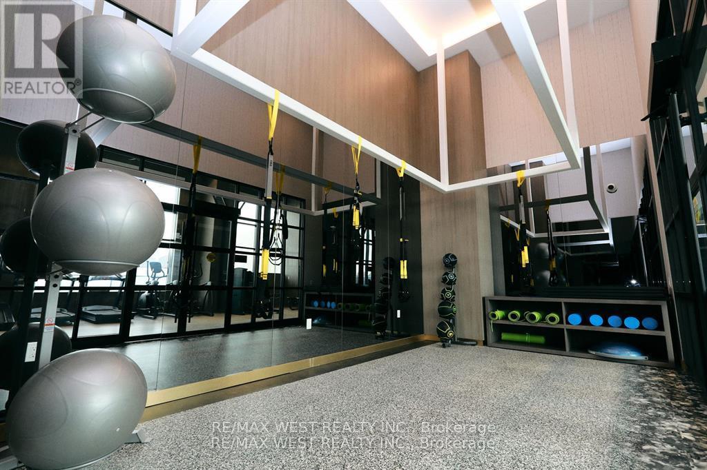 822 - 395 Dundas Street W, Oakville, Ontario  L6M 5R8 - Photo 36 - W12830532