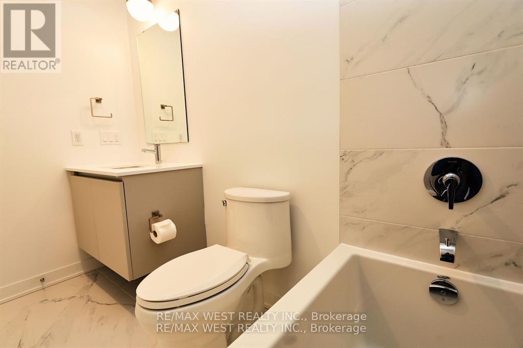 822 - 395 Dundas Street W, Oakville, Ontario  L6M 5R8 - Photo 7 - W12830532