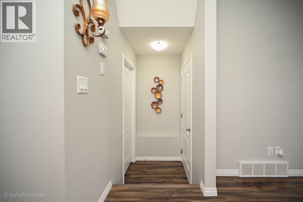 109 Red Embers Crescent Ne, Calgary, Alberta  T3N 0R4 - Photo 11 - A2268941