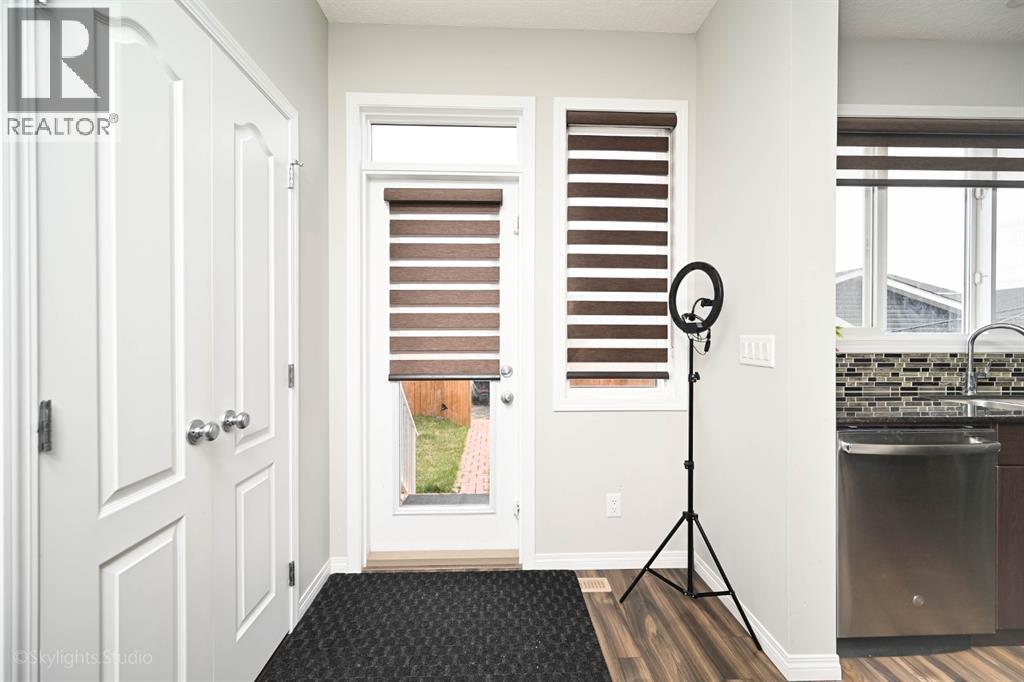 109 Red Embers Crescent Ne, Calgary, Alberta  T3N 0R4 - Photo 19 - A2268941