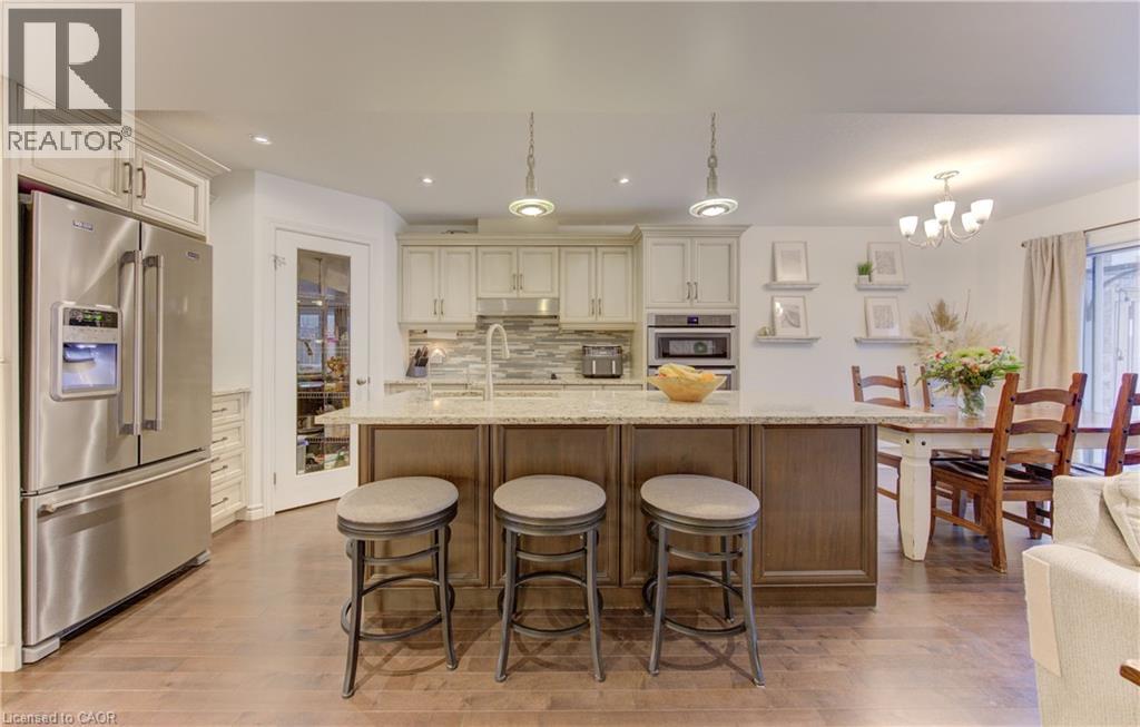 170 Templewood Drive, Kitchener, Ontario  N2R 0H5 - Photo 3 - 40806862