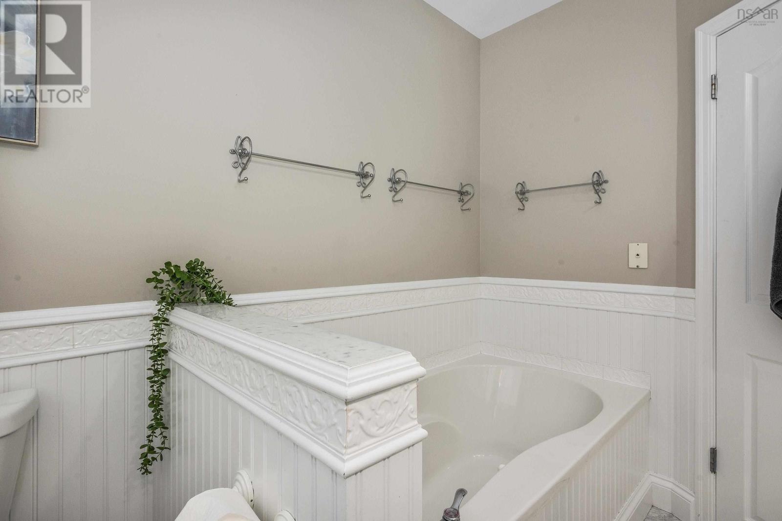 1084 Ridgewood Drive, Halifax, Nova Scotia  B3H 3Y4 - Photo 25 - 202600187