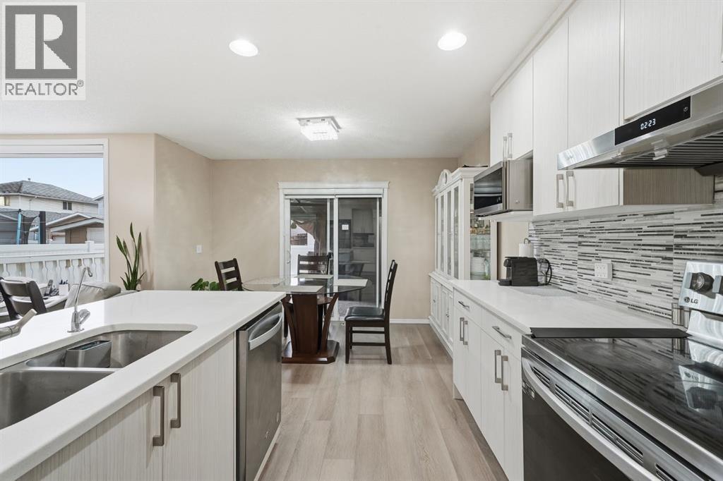 131 San Fernando Crescent Ne, Calgary, Alberta  T1Y 7E6 - Photo 12 - A2284303