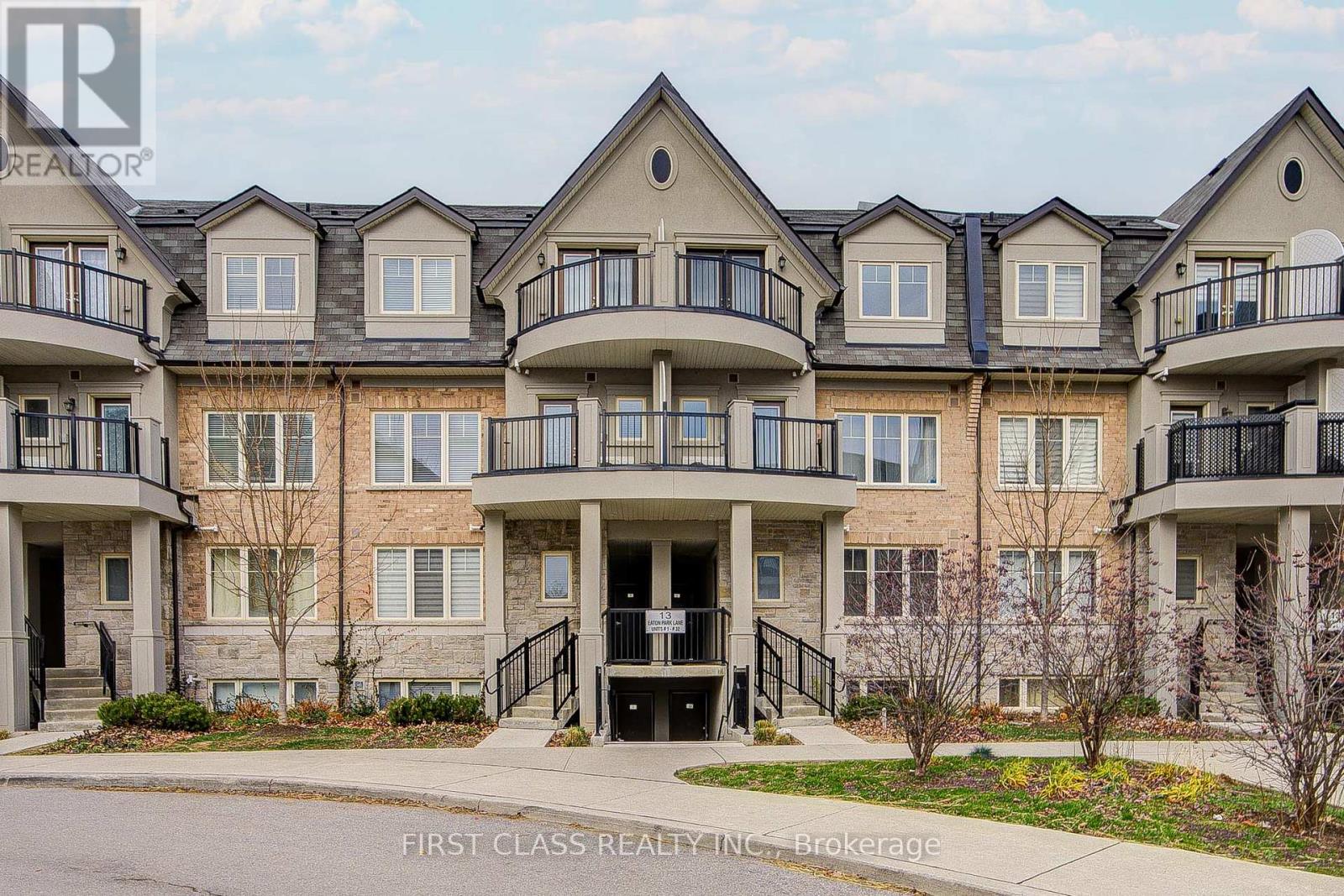 16 - 13 EATON PARK LANE