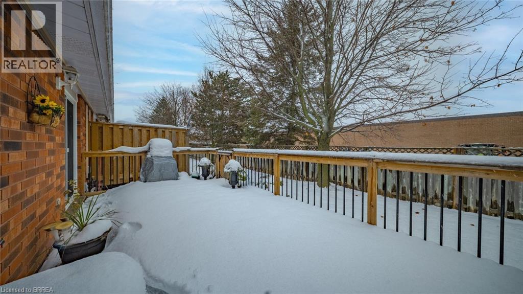 570 West Street Unit# 20, Brantford, Ontario  N3R 7Y7 - Photo 32 - 40793092