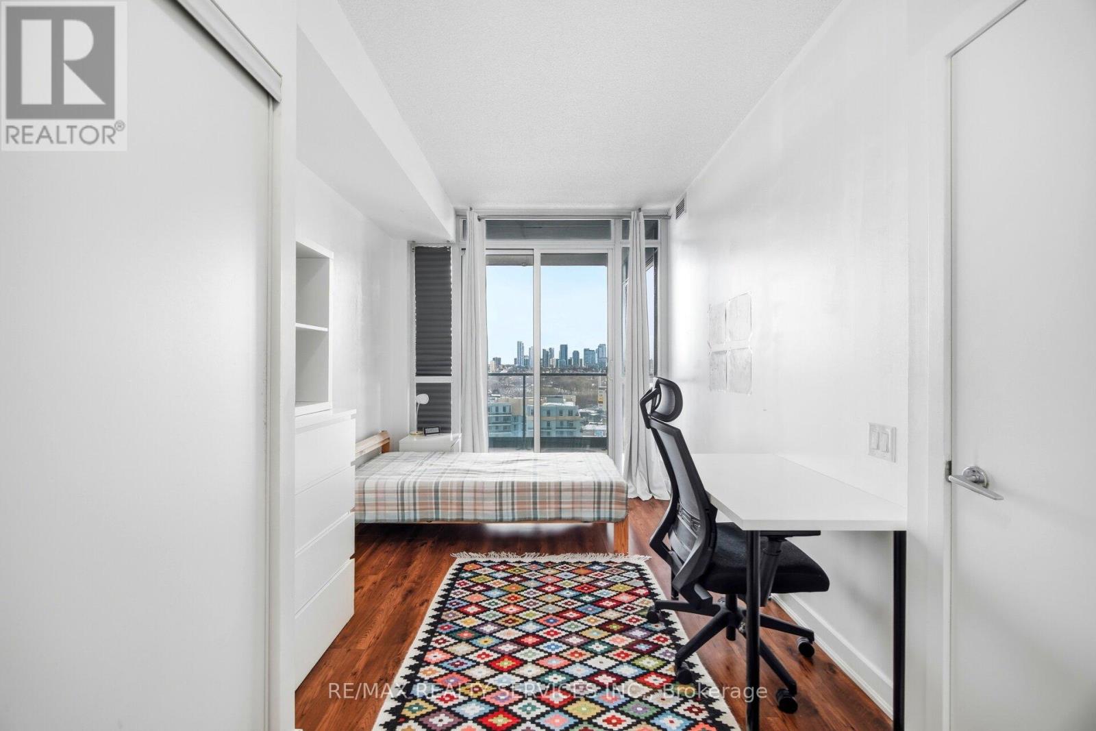 1910 - 29 Singer Court, Toronto, Ontario  M2K 0B3 - Photo 17 - C12830552