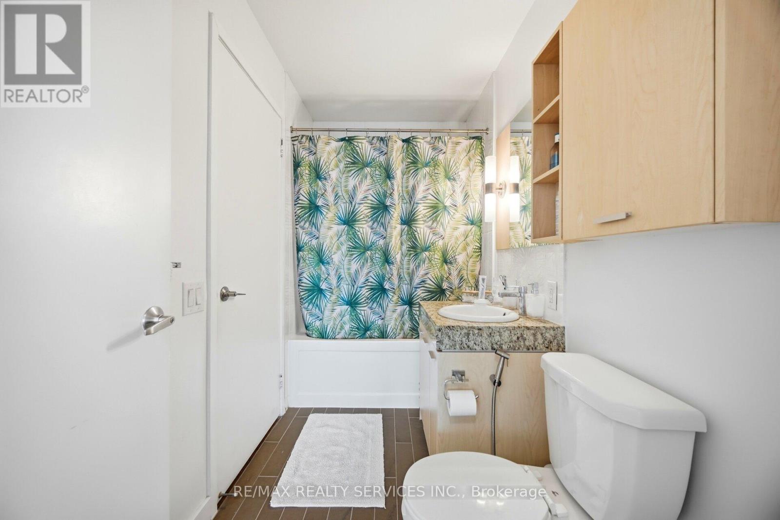 1910 - 29 Singer Court, Toronto, Ontario  M2K 0B3 - Photo 21 - C12830552