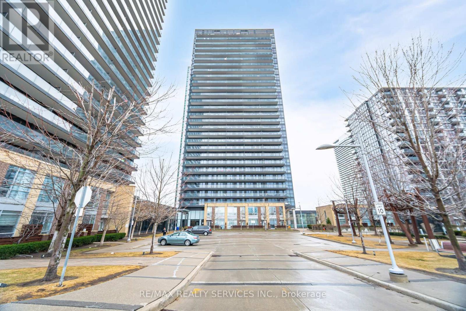 1910 - 29 Singer Court, Toronto, Ontario  M2K 0B3 - Photo 27 - C12830552