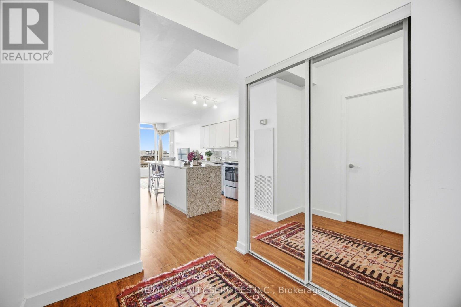 1910 - 29 Singer Court, Toronto, Ontario  M2K 0B3 - Photo 6 - C12830552