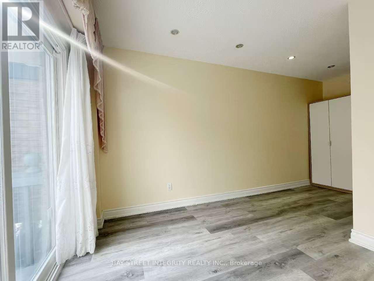 7 Fundy Bay Boulevard, Toronto, Ontario  M1W 3A1 - Photo 2 - E12830548