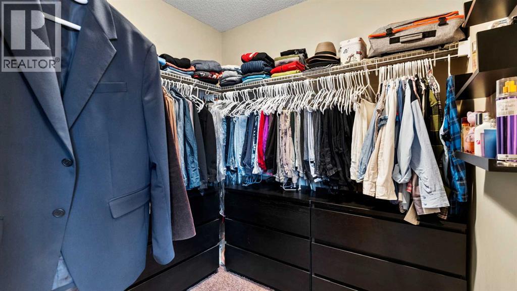 153 Heritage Bay, Cochrane, Alberta  T4C 0L5 - Photo 26 - A2288162