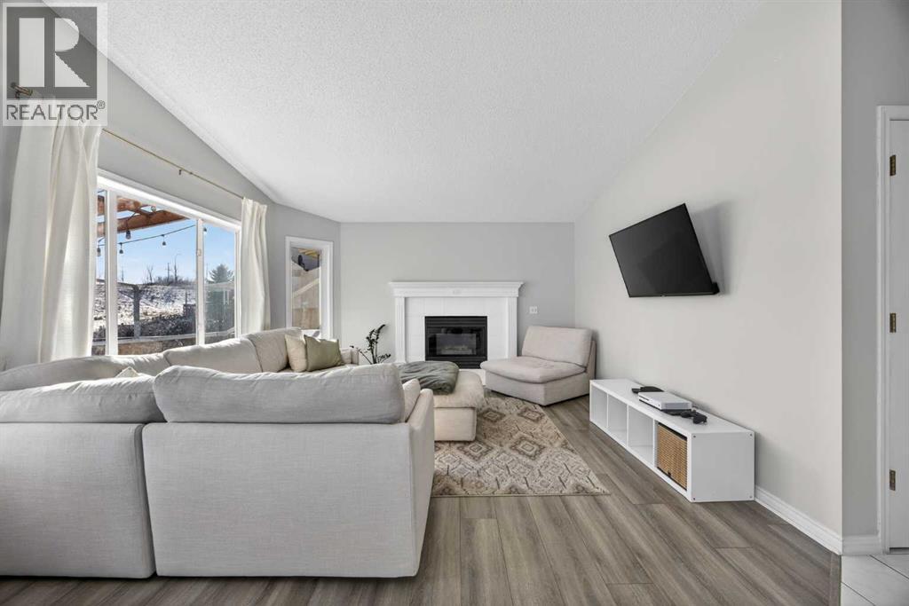 108 Harvest Creek Court Ne, Calgary, Alberta  T3K 4N8 - Photo 5 - A2289100