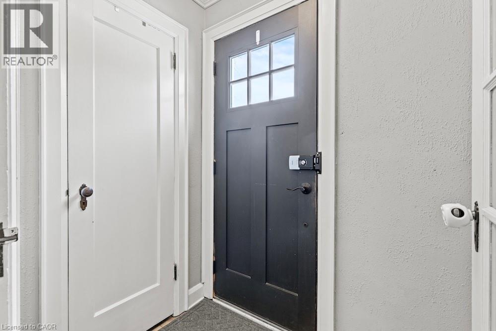 14 Dunlop Drive, St. Catharines, Ontario  L2R 1A3 - Photo 6 - 40808096