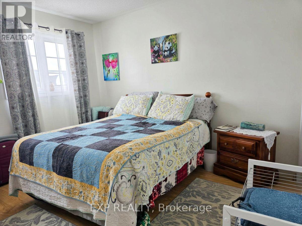 395 Krotz Street W, North Perth (Listowel), Ontario  N4W 0H8 - Photo 21 - X12813630