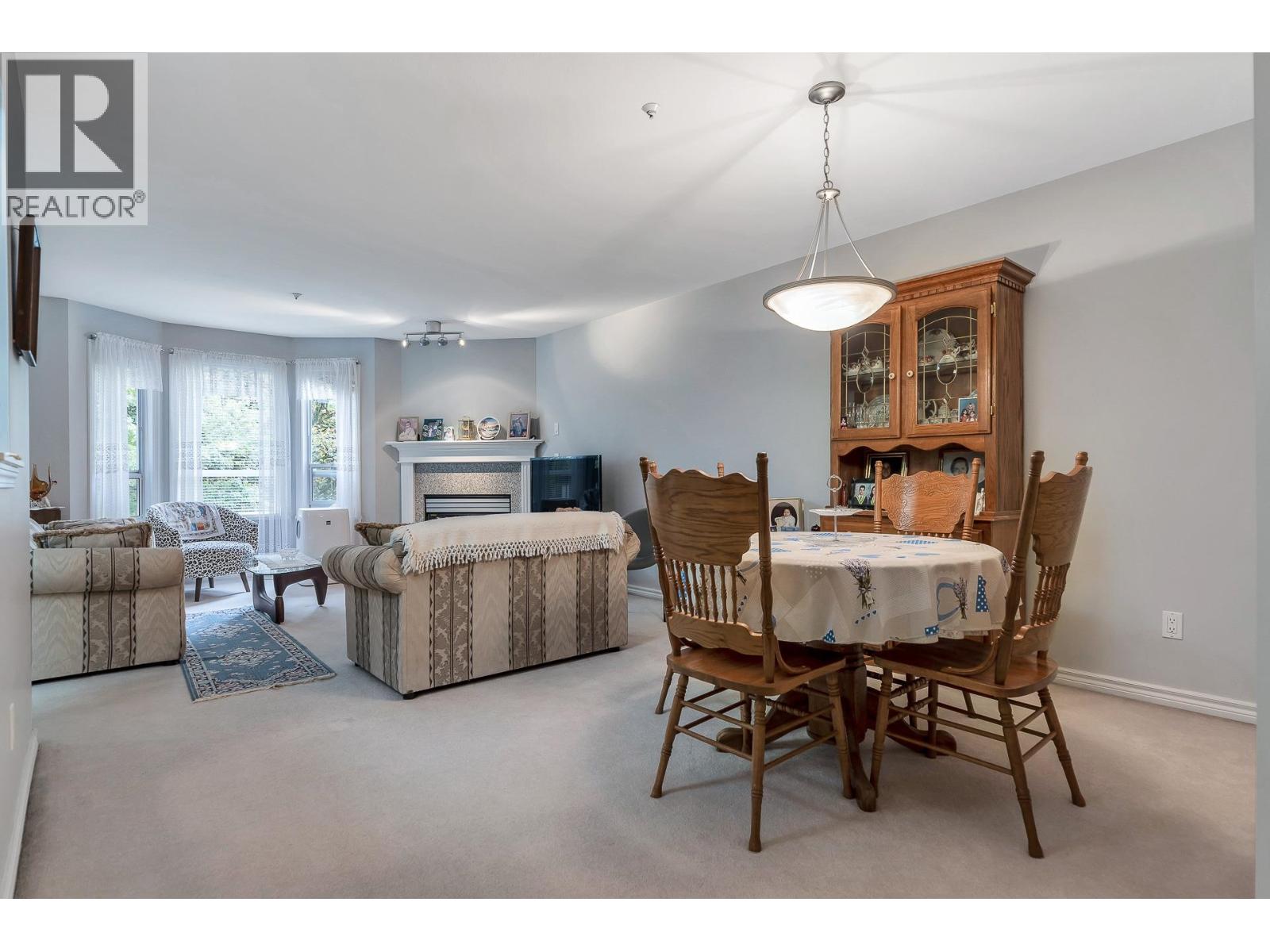 206 1150 Lynn Valley Road, North Vancouver, British Columbia  V7J 1Z9 - Photo 10 - R3093255