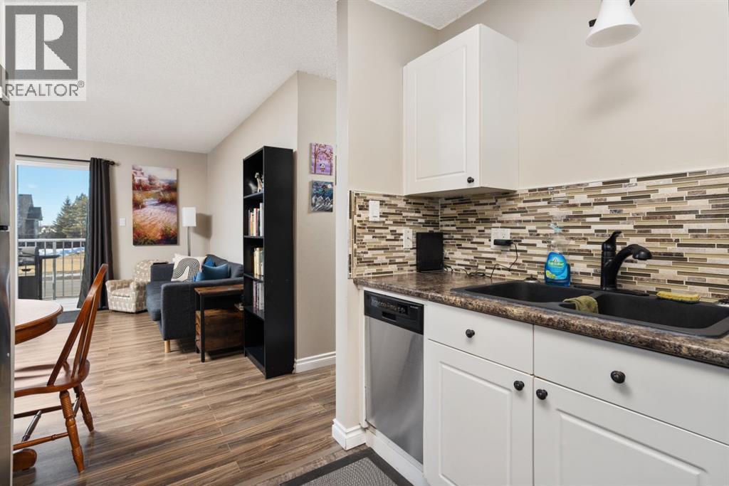 108b, 4917 68 Street, Camrose, Alberta  T4V 0S8 - Photo 8 - A2286242