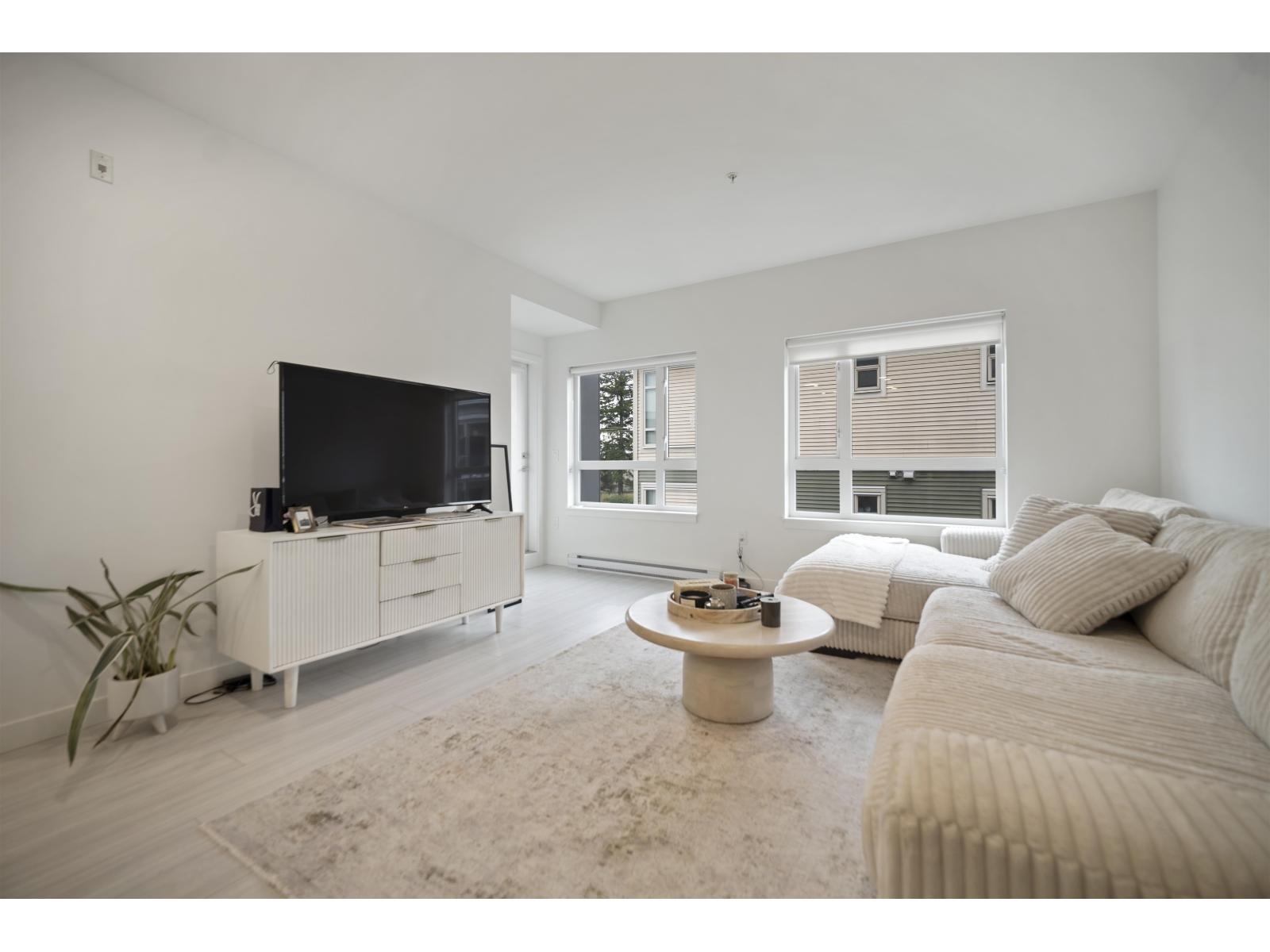 405 10777 138 Street, Surrey, British Columbia  V3T 0T5 - Photo 9 - R3094033