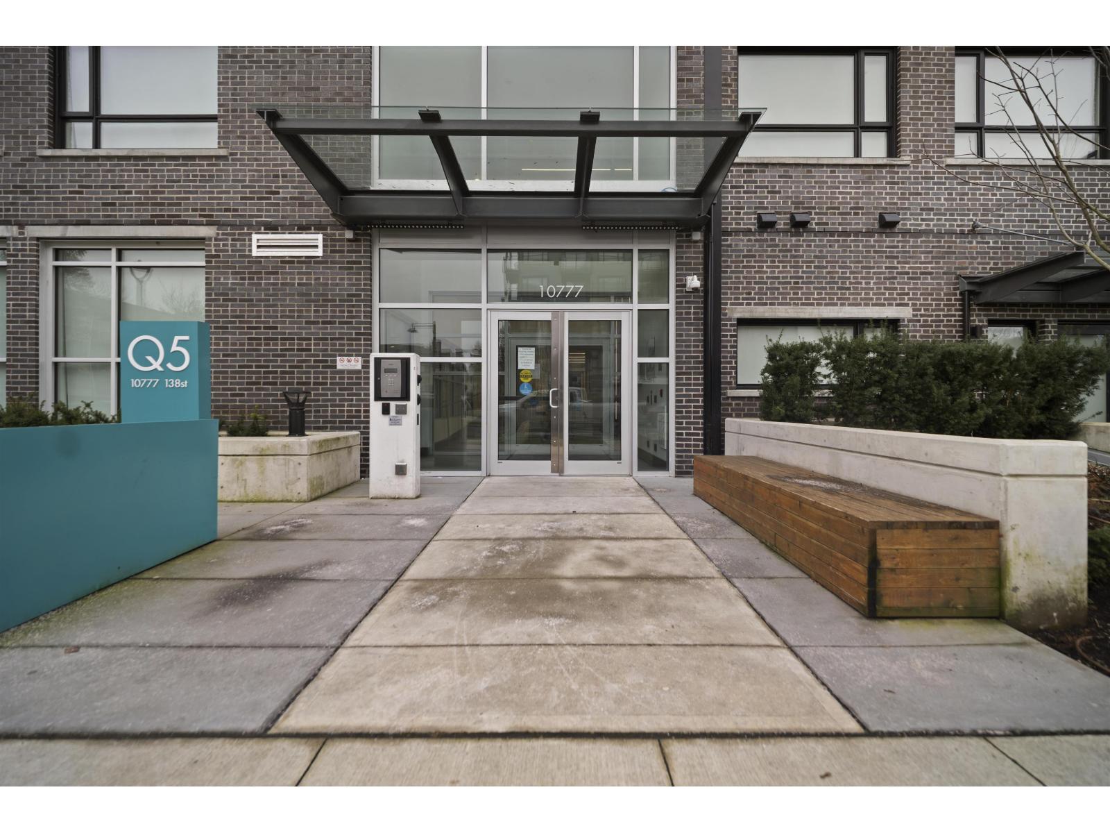 405 10777 138 Street, Surrey, British Columbia  V3T 0T5 - Photo 2 - R3094033