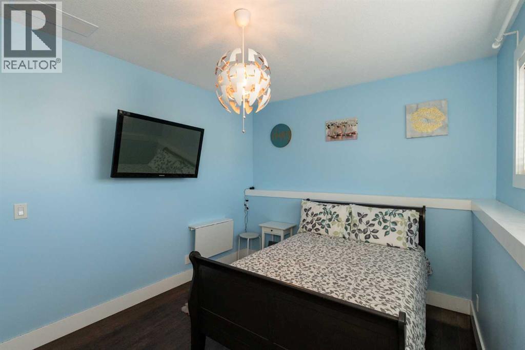 5824 Maple Crescent, Innisfail, Alberta  T4G 0A9 - Photo 37 - A2287177