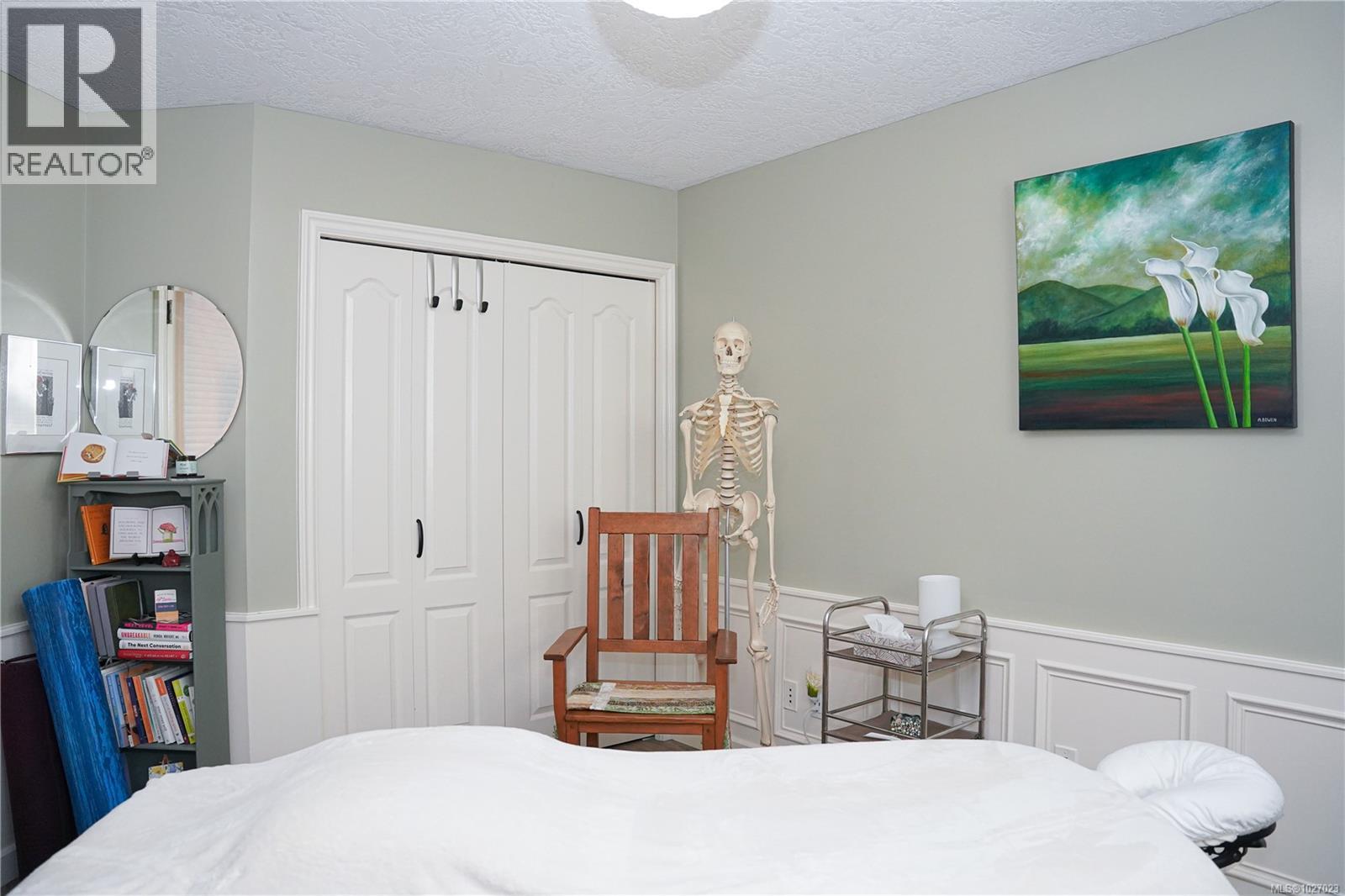 876 Verdier Ave, Central Saanich, British Columbia  V8M 1B9 - Photo 24 - 1027023