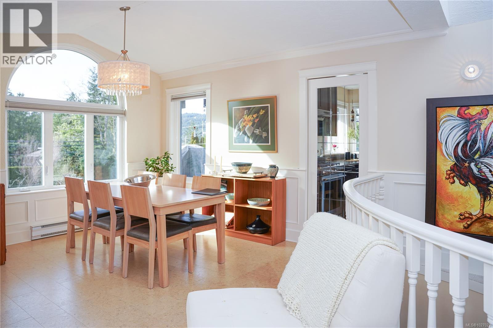 876 Verdier Ave, Central Saanich, British Columbia  V8M 1B9 - Photo 8 - 1027023