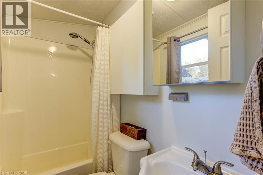 580 Beaver Creek Road Unit# 153, Waterloo, Ontario  N2J 3Z4 - Photo 21 - 40782013