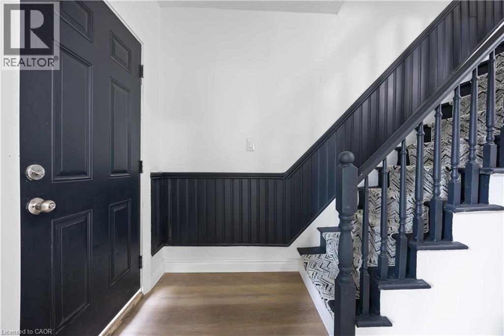 173 Brock Street S, Sarnia, Ontario  N7T 2W3 - Photo 3 - 40783968