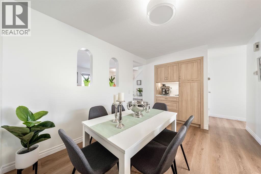 2213 Woodview Drive Sw, Calgary, Alberta  T2W 3N9 - Photo 14 - A2287944