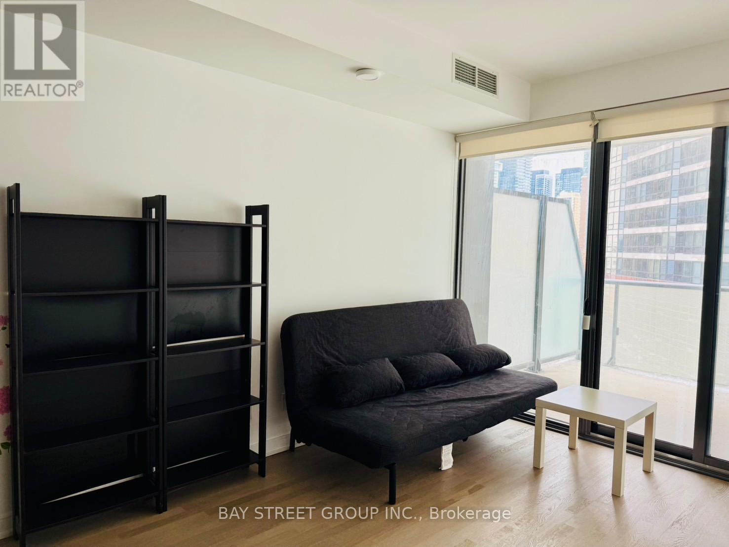 702 - 57 St. Joseph Street, Toronto, Ontario  M5S 0C5 - Photo 10 - C12830578