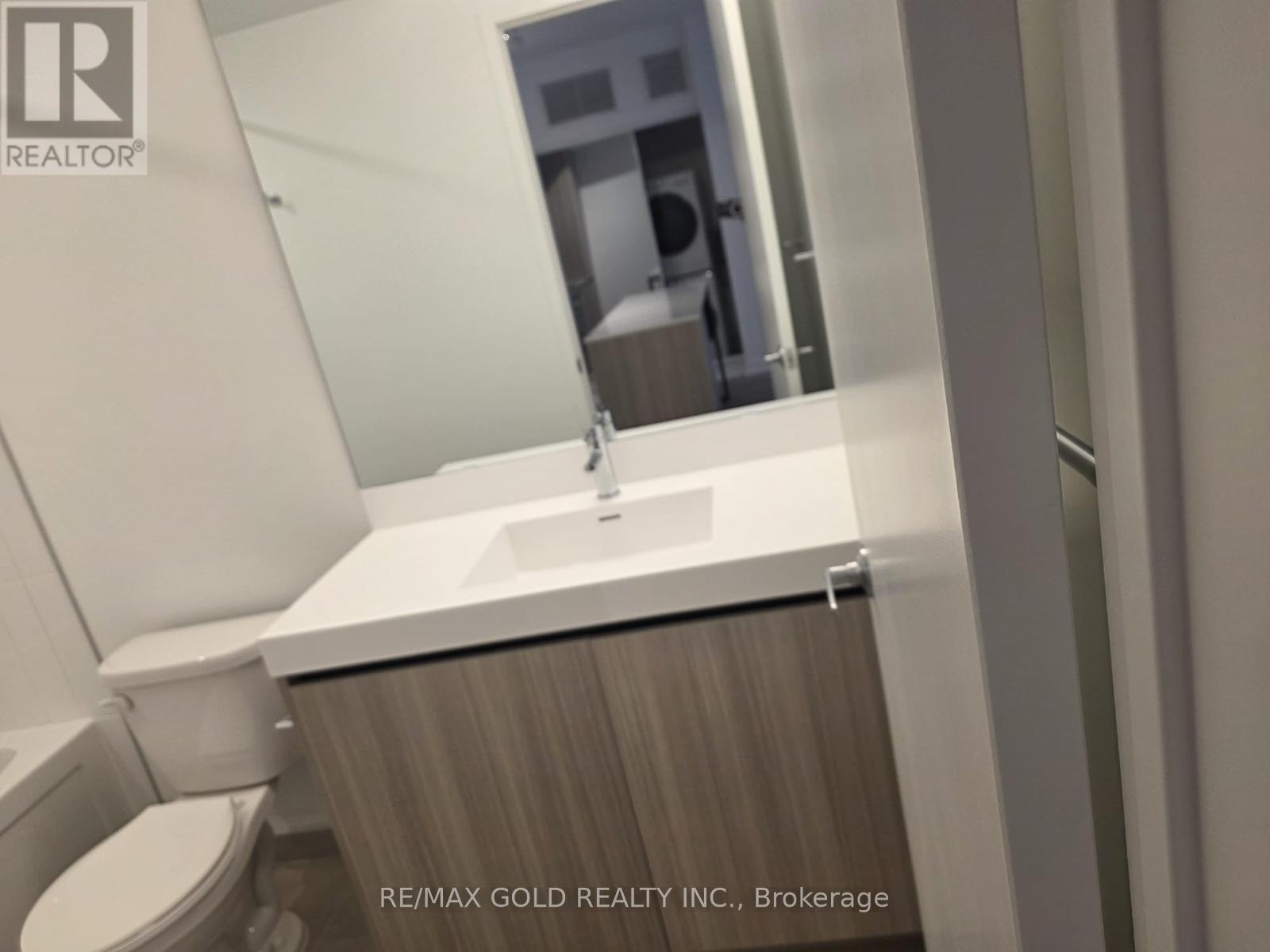 Th106 - 30 All Nations Drive, Brampton, Ontario  L7A 5M5 - Photo 13 - W12830576