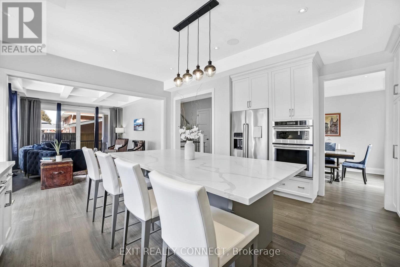 458 Third Line, Oakville, Ontario  L6L 4A5 - Photo 10 - W12830592