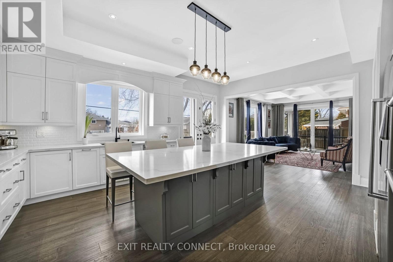 458 Third Line, Oakville, Ontario  L6L 4A5 - Photo 11 - W12830592