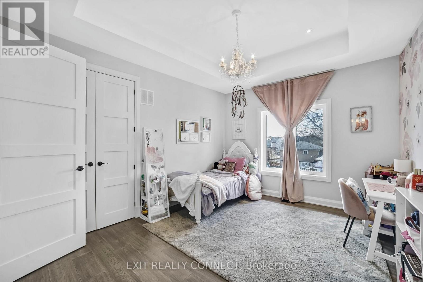 458 Third Line, Oakville, Ontario  L6L 4A5 - Photo 20 - W12830592