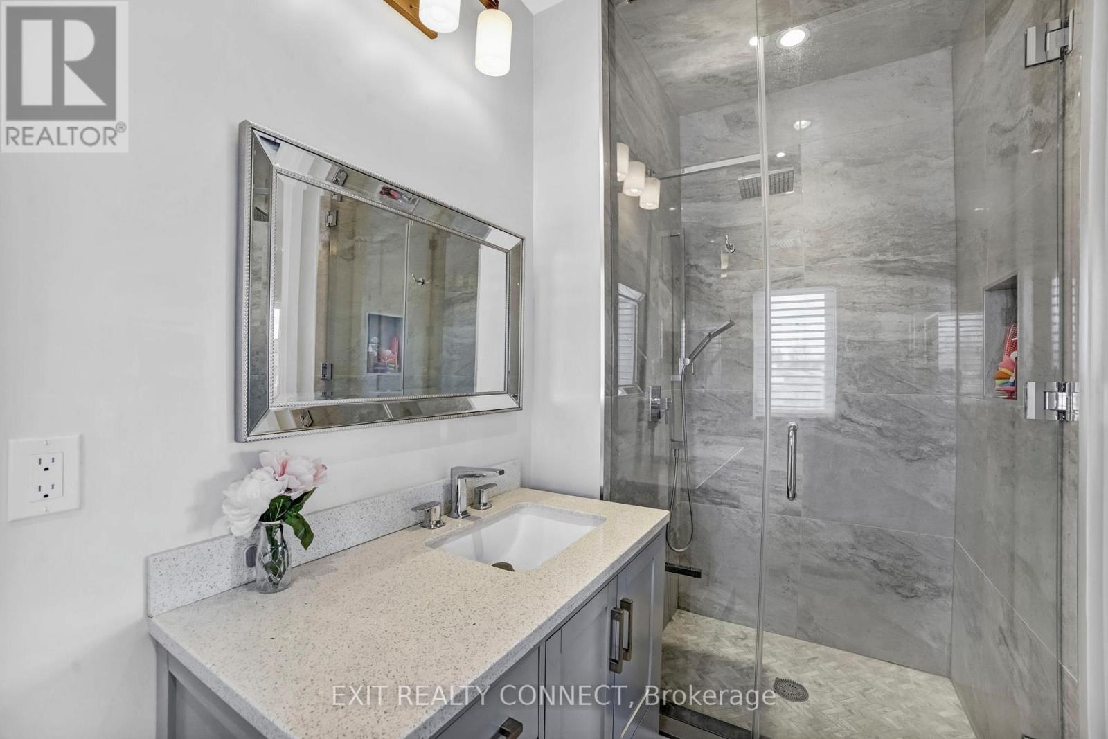 458 Third Line, Oakville, Ontario  L6L 4A5 - Photo 39 - W12830592