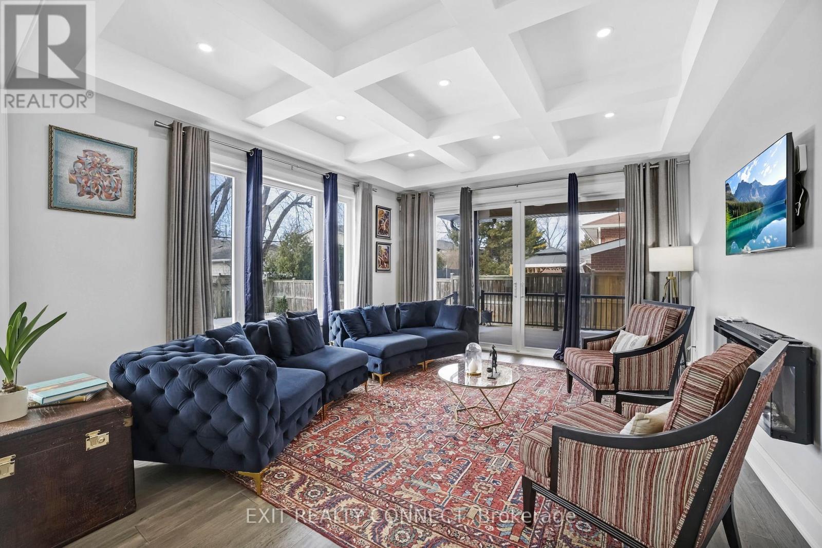 458 Third Line, Oakville, Ontario  L6L 4A5 - Photo 9 - W12830592