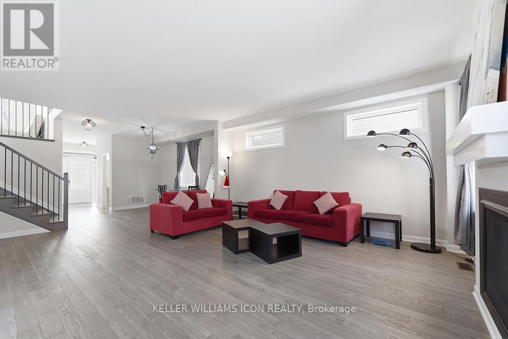 808 Cappamore Drive, Ottawa, Ontario  K2J 6V6 - Photo 12 - X12830606