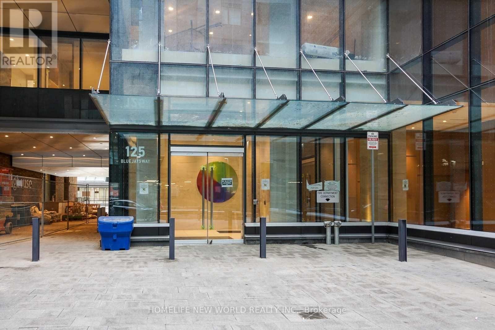 4905 - 125 BLUE JAYS WAY, Toronto, Ontario