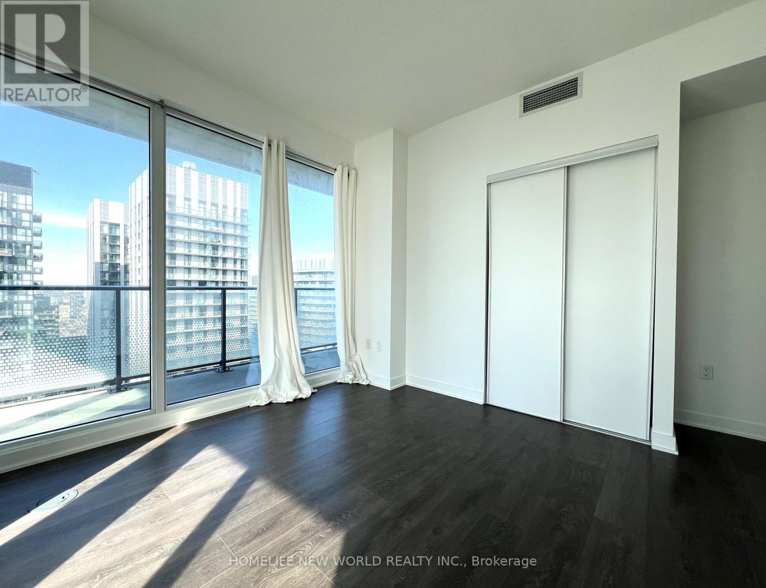 4905 - 125 Blue Jays Way, Toronto, Ontario  M5V 0N5 - Photo 6 - C12830616