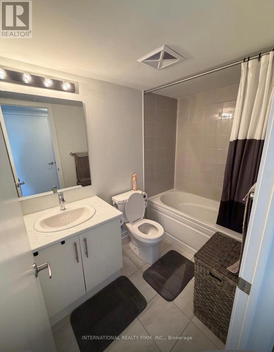 2 - 3405 Ridgeway Drive, Mississauga, Ontario  L5L 5T3 - Photo 12 - W12830612