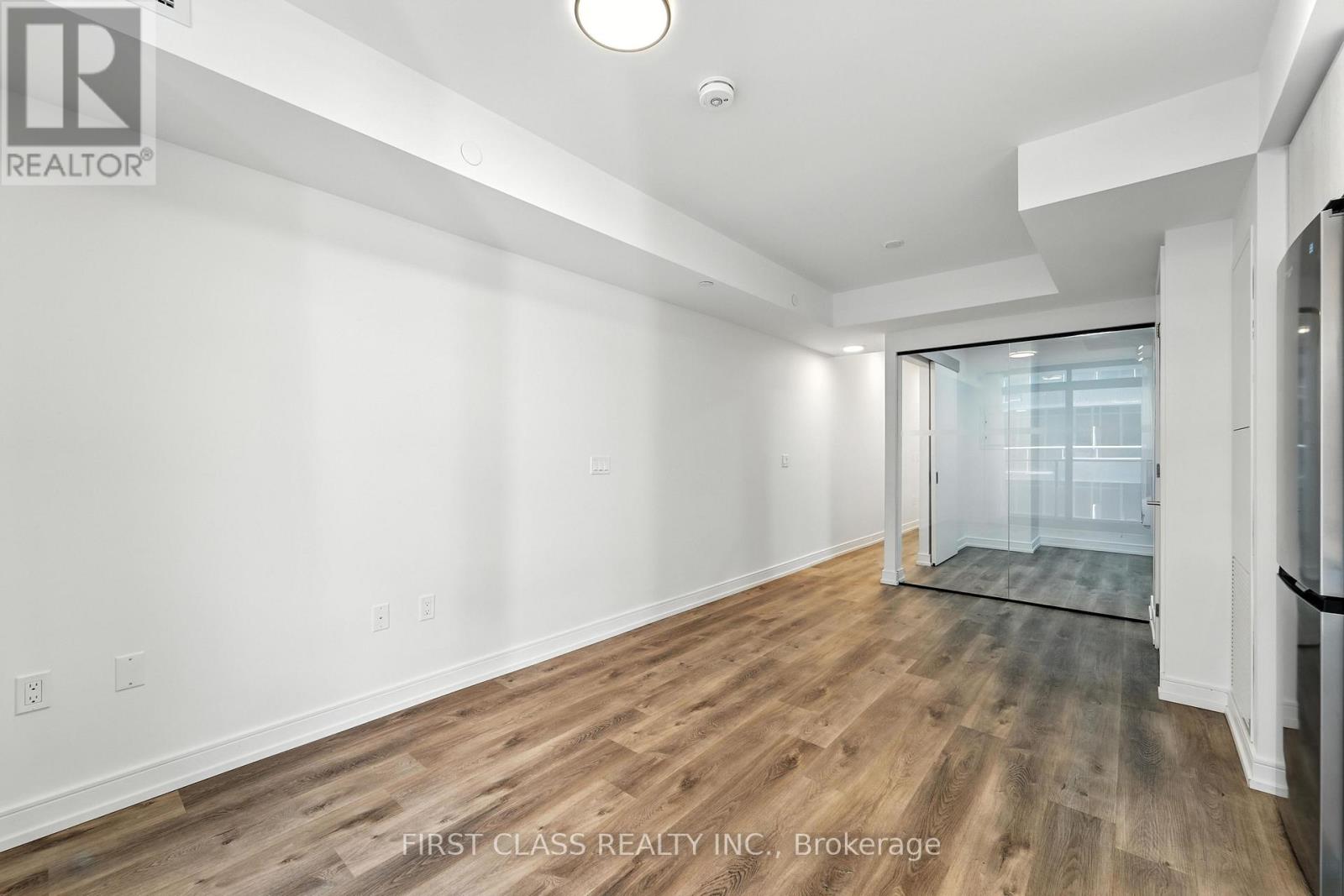 1115 - 1 Jarvis Street, Hamilton, Ontario  L8R 3J2 - Photo 9 - X12830604