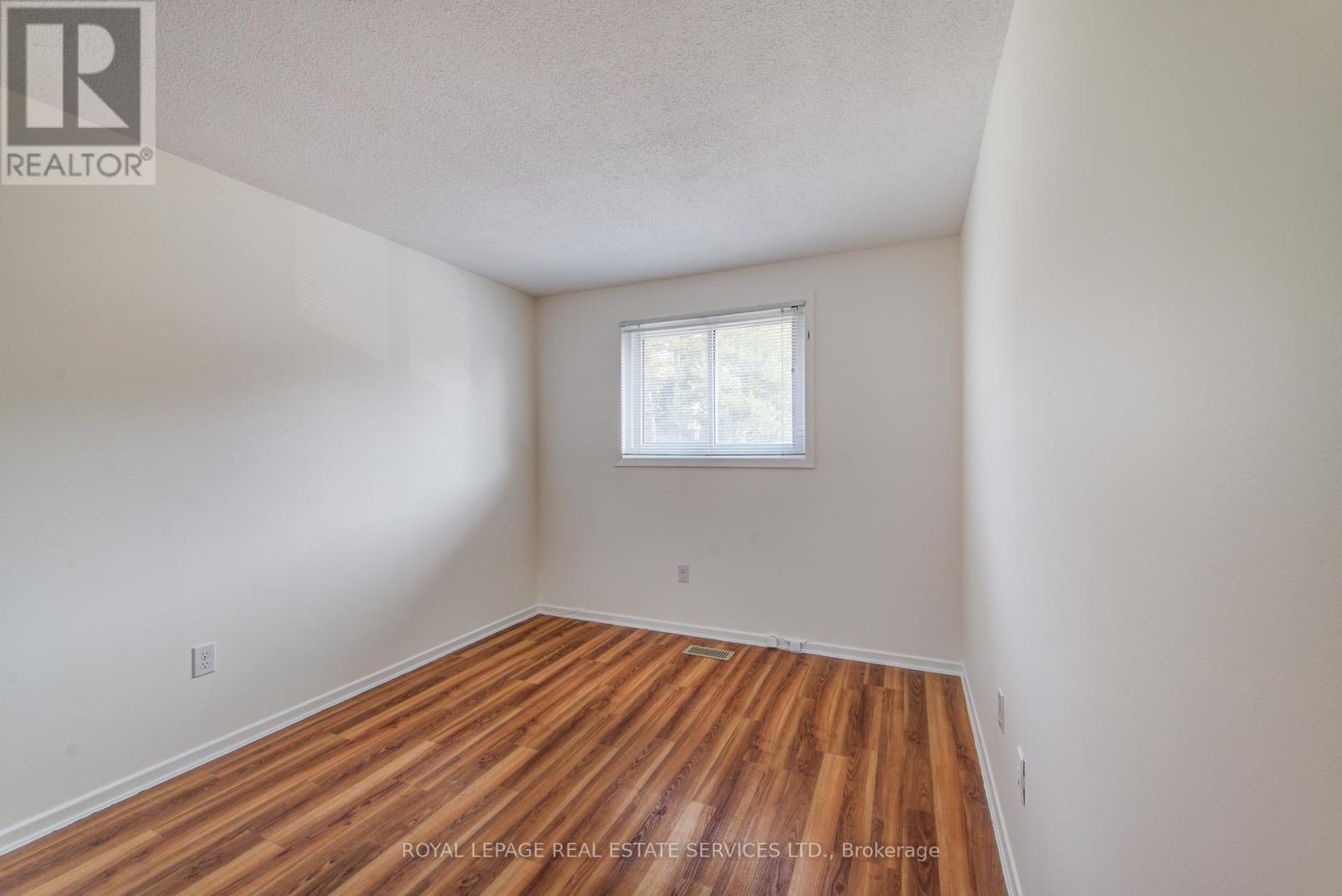 3 - 104 Mcdougall Road, Waterloo, Ontario  N2L 5C5 - Photo 26 - X12830620