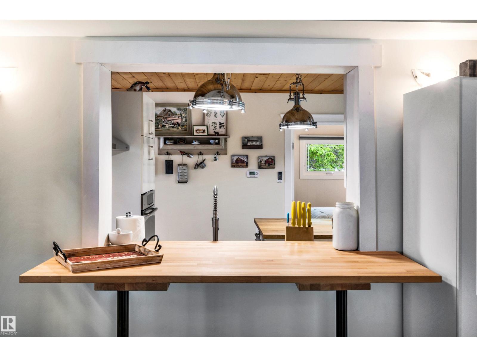 605 6st, Rural Lac Ste. Anne County, Alberta  T0E 1A0 - Photo 2 - E4475346